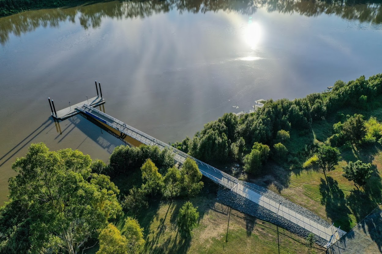 Riverhills Public Pontoon Riverhills Public Pontoon